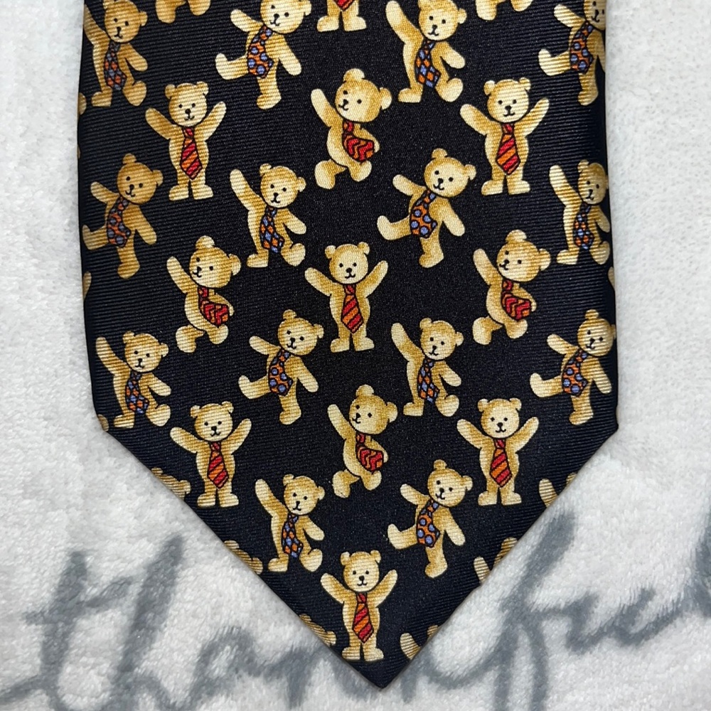 Beaufort Tie Rack Teddy Bear Tie